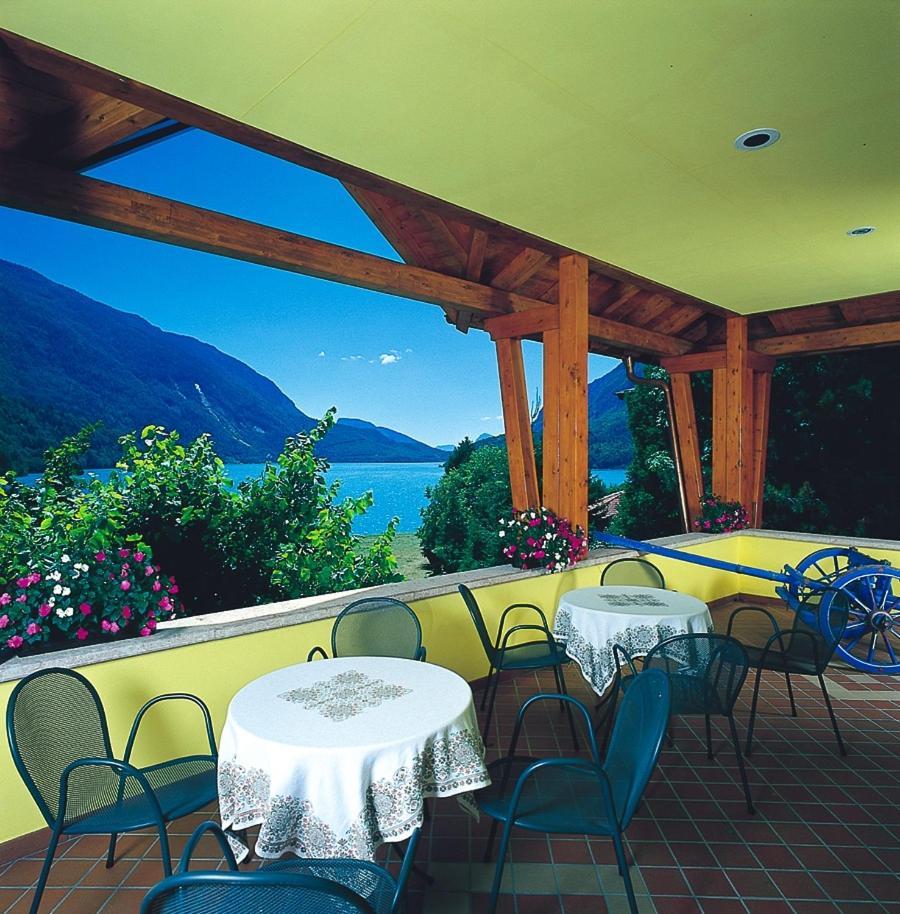 Hotel Des Alpes Molveno Luaran gambar